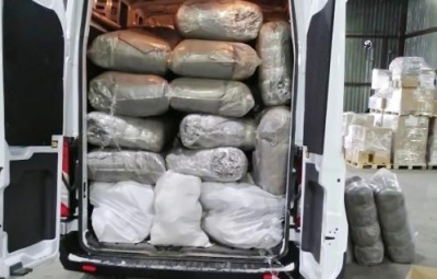 Солдату нужно...все /  Мирный  