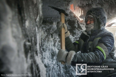 Фото и видео: как проходит выморозка судов в Якутии / Анастасия Филиппова   Республика Саха (Якутия)