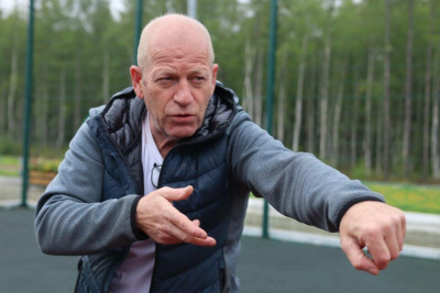 Тренер Радион Соломенник о женском боксе и задачах на игры «Дети Азии» / Дьулустаан Сергеев   