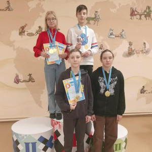 Удачнинские школьники – лучшие шахматисты Якутии /  Якутск Якутск Республика Саха (Якутия)