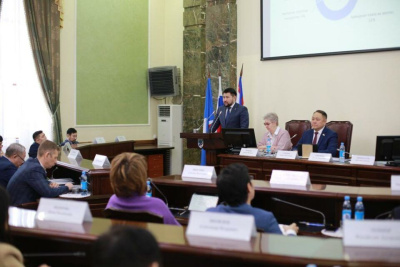 Депутаты Якутской гордумы утвердили отчет главы столицы республики за 2022 год / ЯСИА   