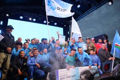 Гастрофестиваль и концерт Бьянки: День работника газовой промышленности отметили в Кысыл-Сыре / Майя Гоголева   