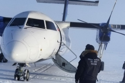 Самолет Bombardier Q300 вернулся в Якутск после сигнала о неисправности оборудования / ЯСИА   