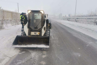 ДТП с участием мини-погрузчика произошло в Якутске / ЯСИА Якутск Якутск Республика Саха (Якутия)