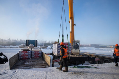 Грузополучателей просят организовать вывоз грузов со станции Нижний Бестях / ЯСИА   