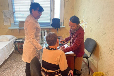 Мобильные врачи провели осмотр почти 500 жителей двух арктических районов Якутии / ЯСИА   Республика Саха (Якутия)