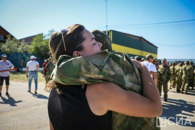 Виктория Арылахова: «Мы обязаны создать нашим защитникам надёжный тыл» / Анна Лебединская   