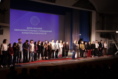 11 якутян стали победителями программы «Земский работник культуры» / Майя Гоголева   