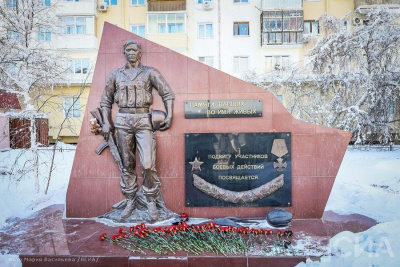 Память павших воинов-интернационалистов и участников боевых действий почтили в Якутии / ЯСИА   Республика Саха (Якутия)
