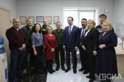 Глава Якутии отметил четкую организацию работы волонтерского центра Олекминского района / ЯСИА  Олекминский Республика Саха (Якутия)