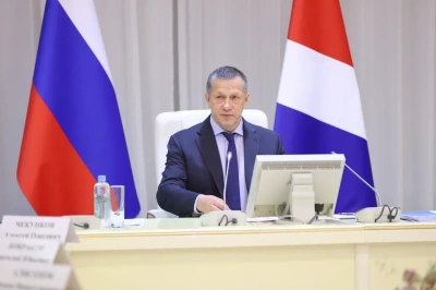 Трутнев поздравил с Днем Победы над милитаристской Японией и окончания Второй мировой войны / ЯСИА   