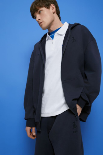 Худи на молнии из коллаборации с Динамо