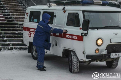 В Якутске из окна 9-этажного дома выпал человек / Дьулустаан Сергеев Якутск Якутск Республика Саха (Якутия)