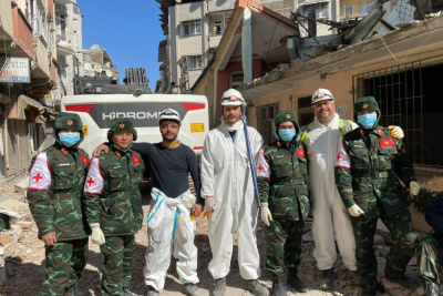 «Верю, что живых ещё найдут»: якутянин об участии в поисково-спасательных работах в Турции / Мария Архипова   