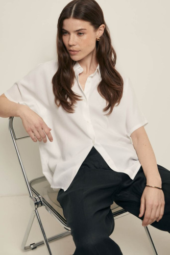 Блузка из тенселя с коротким рукавом