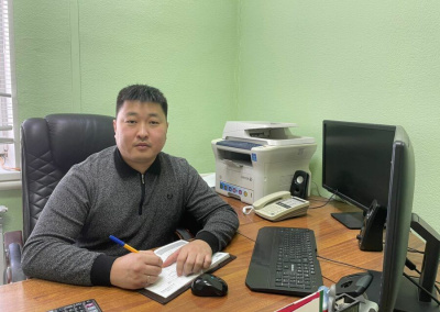 Борис Скрыбыкин: «Нельзя поддаваться на провокации и дать развалить страну изнутри» / Анна Лебединская   