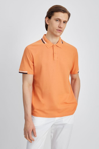 Базовое поло из хлопка прямого силуэта