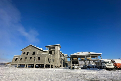 В Момском районе ведется строительство крупнейшего больничного комплекса в арктической зоне Якутии / ЯСИА   