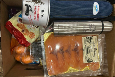 Праздничные подарки вручили якутянам, проходящим лечение в военных госпиталях / ЯСИА   