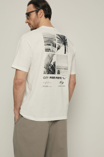 Футболка свободного силуэта с принтом