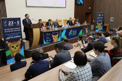 Развитие детско-юношеского спорта обсудили на деловой программе зимних игр «Дети Азии» / Мария Архипова   