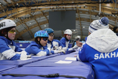 Шорт-трек не принёс медалей сборной Якутии на играх «Дети Азии» / Дьулустаан Сергеев   
