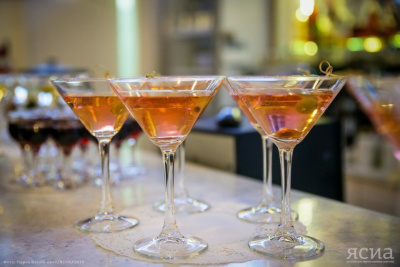 Депутаты Якутии приняли в первом чтении закон о создании медицинских вытрезвителей / Виктория Сергеева   