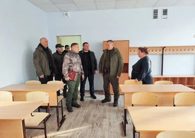 Более 200 объектов восстановили регионы Дальнего Востока в городах ДНР в 2022 году / ЯСИА   