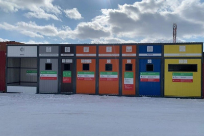 Еще 50 урн для раздельного сбора мусора установят у жилых домов в Якутске / Николай Борисов Якутск Якутск Республика Саха (Якутия)