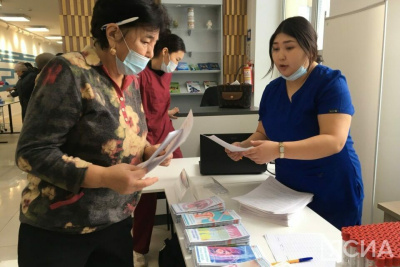 Порядка 200 человек прошли выездной медосмотр в Хангаласском районе Якутии / Иванова Светлана  Хангаласский Республика Саха (Якутия)