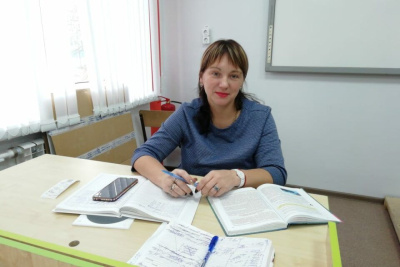 Корнелия Хазова: «Подрастающее поколение должно знать своих героев и гордиться своей страной» / Анна Лебединская   