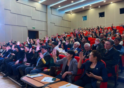 Диалог с властью: жители Нюрбинского улуса высоко оценили работу правительства Якутии / Мария Архипова   