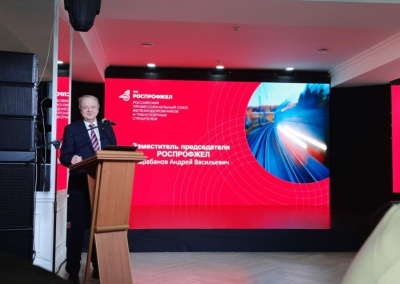 АК «Железные дороги Якутии»: социальное партнерство — работа на перспективу / ЯСИА   