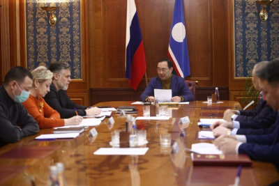 Не сбавлять темпы строительства жилья и благоустройства территорий поручил глава Якутии / ЯСИА   