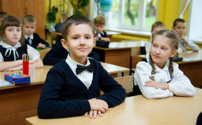 Приемная кампания в первый класс в этом году начнется 1 апреля /    