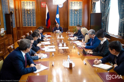 Глава Якутии поручил отработать все обращения, поступившие во время отчета правительства / ЯСИА   