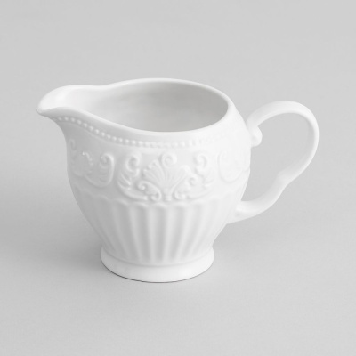 Молочник Emboss White