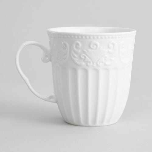 Кружка Emboss White