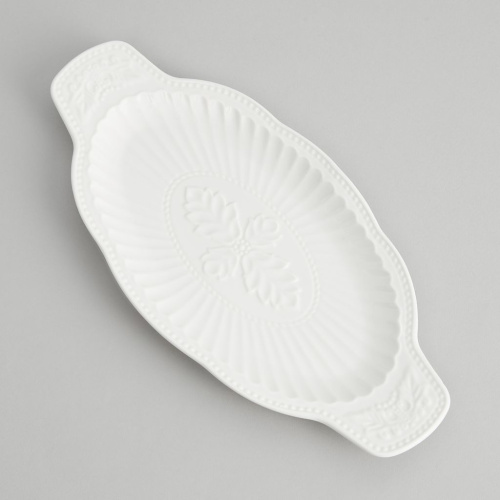 Блюдо Emboss White