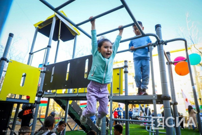 На благоустройство дворов Якутска выделили 450 млн рублей / ЯСИА Якутск Якутск Республика Саха (Якутия)