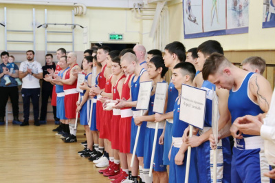 Бокс выходного дня /  Мирный Мирнинский Республика Саха (Якутия)