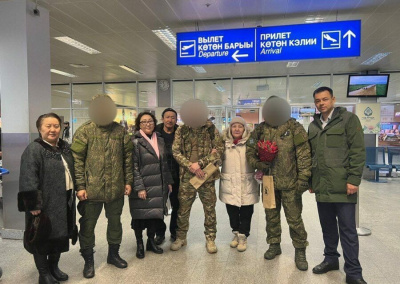 Заместитель министра здравоохранения Якутии встретила участников СВО / ЯСИА   