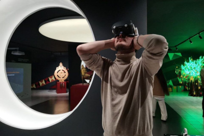 В Якутске открылась виртуальная экскурсия по Ленским столбам с эффектом присутствия / ЯСИА Якутск Якутск Республика Саха (Якутия)