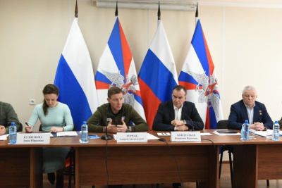 Рабочая группа Турчака предложила защитить банковские счета участников СВО от блокировки / ЯСИА   