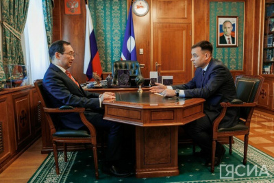 Айсен Николаев поставил задачи по развитию офтальмологической службы Якутии / ЯСИА   