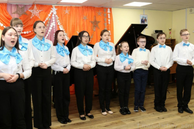 Конкурс «Звонкие нотки» – первая ступень к успеху юных вокалистов /  Удачный Мирнинский Республика Саха (Якутия)