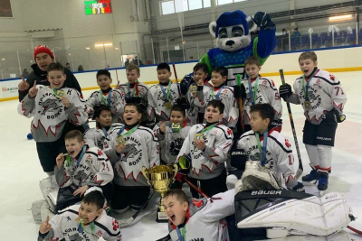 Юные хоккеисты из Якутска стали победителями турнира в Новосибирске / Дьулустаан Сергеев Якутск Якутск Республика Саха (Якутия)