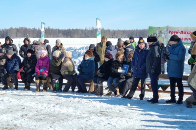 В селе Чаппанда Нюрбинского улуса состоялись отборочные соревнования коневодов-табунщиков / ЯСИА   