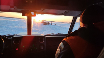 В Якутии спасли рыбаков, попавших в пургу / ЯСИА   Республика Саха (Якутия)
