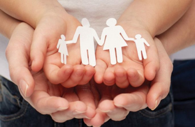 Меры социальной поддержки семьям с детьми: информация Мирнинского управления социальной защиты населения /   Мирнинский Республика Саха (Якутия)